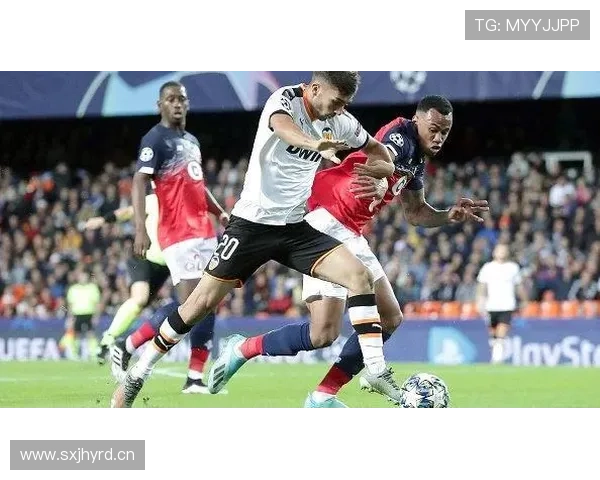 桑乔与萨卡:边路推进分化,单点爆破转向体系渗透 桑乔与萨卡:边路推进分化,单点爆破转向体系渗透