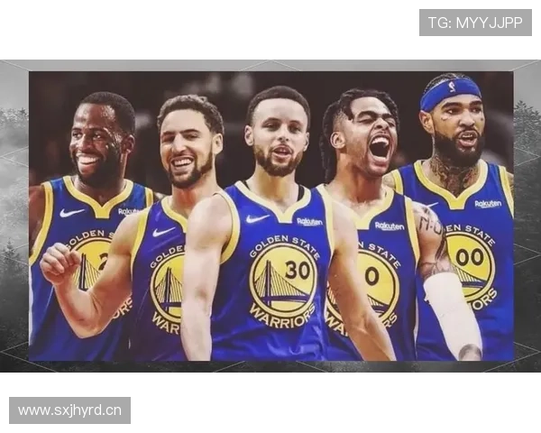 德雷蒙德·格林挡拆牵制库里防守，提升勇士整体进攻效率