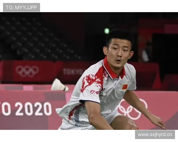 谌龙赛场上冰山脸，私下街拍像跑进奢侈品发布会